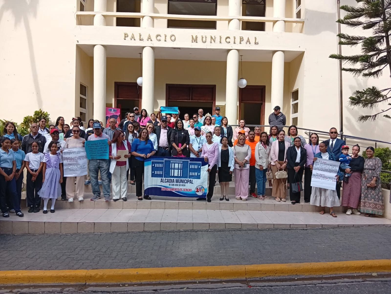 Alcaldía de Ocoa celebra exitosa «Parada Cívica» bajo el lema «Unidas somos más»