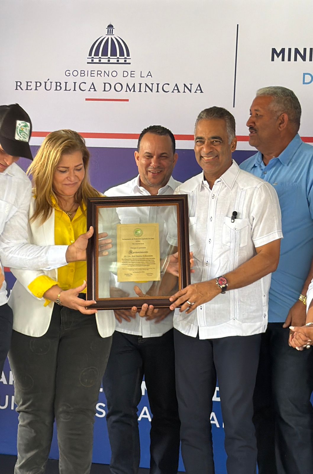 ¡UN SALTO HISTÓRICO HACIA LA LUZ PARA NUESTRAS COMUNIDADES!