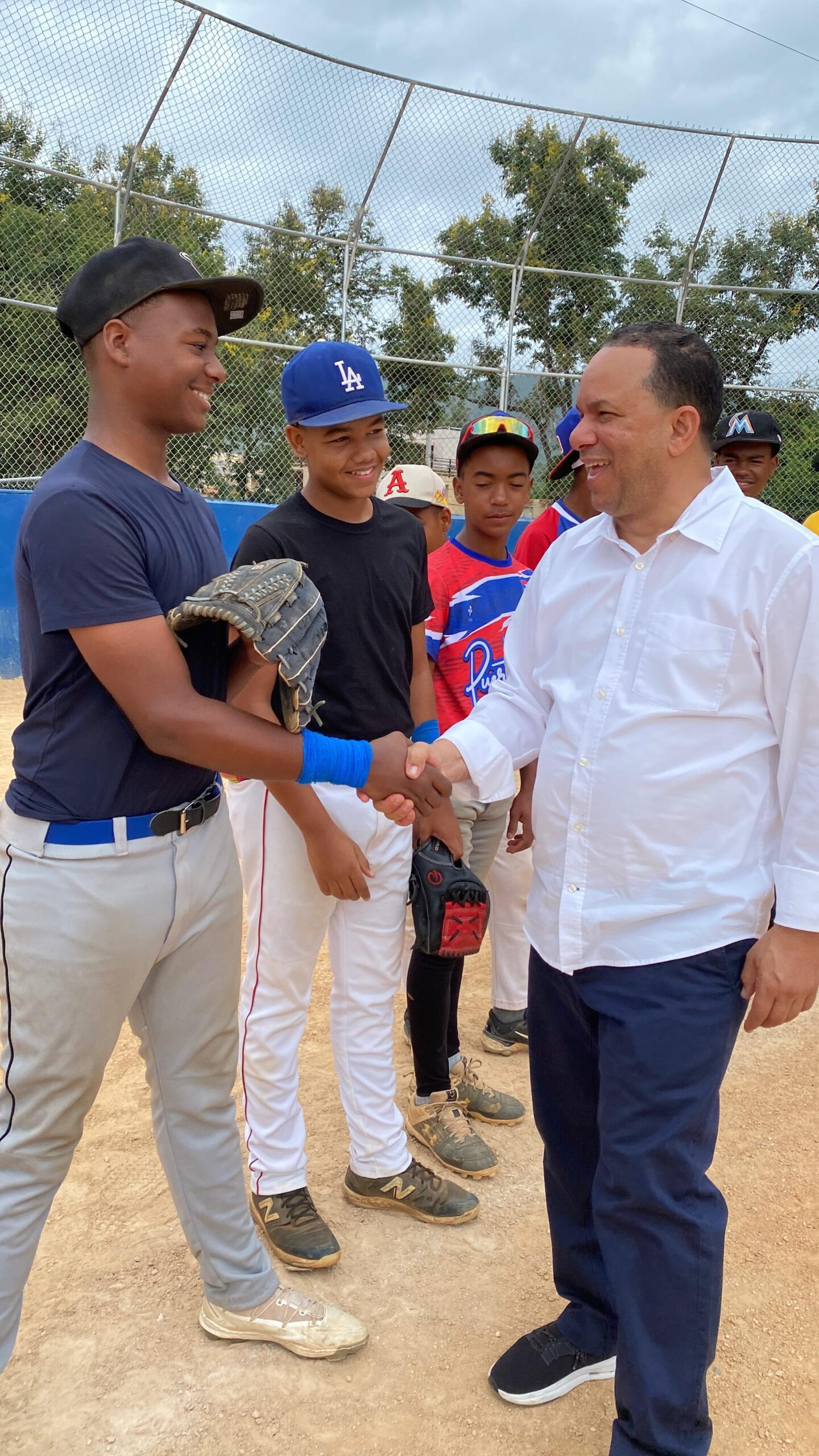 ¡ALCALDE FERNANDO IMPULSA EL DEPORTE INFANTIL EN BELLA VISTA!